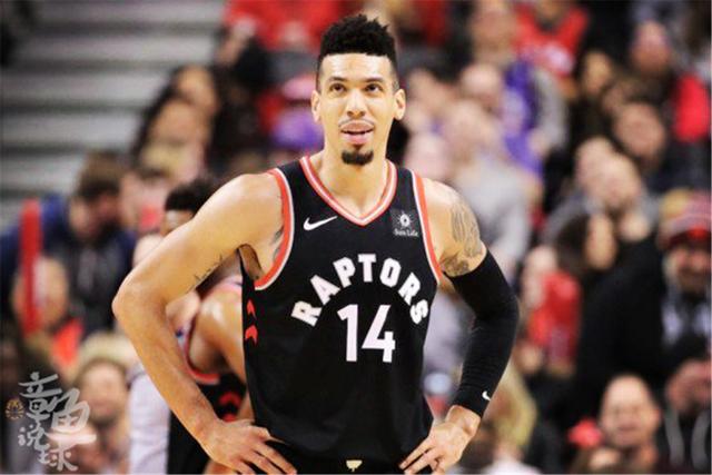 CBA全明星星锐赛：石奎20分清华险胜一年级队